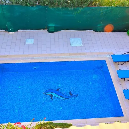 Tgs Villas *