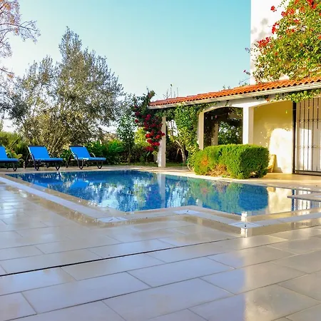 Tgs Villas Villa
